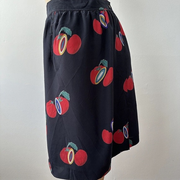 VTG 70s Ungaro Parallele silk fruits print wrap skirt size 8 - Picture 4 of 8